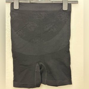 New Maternity spandex